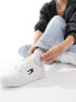 Фото #5 товара Tommy Jeans retro basket trainers in white