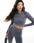 Фото #3 товара ASOS 4505 Icon seamless rib long sleeve crop top in washed grey