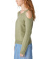Фото #3 товара Women's Cold-Shoulder Long-Sleeve Sweater