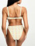Фото #3 товара Peek & Beau Fuller Bust Exclusive underwire bikini top in retro flower print
