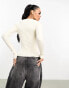 In The Style x Georgia Louise sweetheart neckline ribbed knit jumper in cream Бежевый, EU 42-44 - фото #4