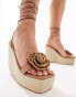 Public Desire Wide Fit Mariella heeled espadrille with crochet rosette in natural Бежевый, 37 - фото #3