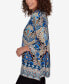 ფოტო #4 პროდუქტის Petite Split Scoop Neck Medallion Border Puff Print Knit Sharkbite Top