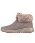 Фото #3 товара Women's On-the-GO Joy - Plush Dreams Boots from Finish Line