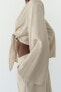 Фото #4 товара Короткая блуза с запáхом ZARA