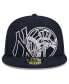 Фото #1 товара Men's Navy New York Yankees Game Day Overlap 59FIFTY Fitted Hat