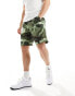 Nike Training Dri-Fit Form 9inch shorts in camo Зеленый, S - W29-32 - фото #1