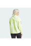 Фото #2 товара Own The Run Allover Print Running Windbreaker Kadın Sweatshirt