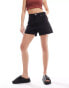 Mango slim short in black