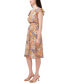 Фото #4 товара Платье MSK Petite с принтом и расклешенными рукавамиострый V-образный вырез