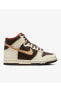 Dunk High Sneaker DB2179_200