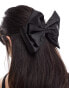 Pieces overised satin bow hair clip in black - фото #2