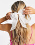 ASOS DESIGN hair bow in white with pearls