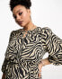 Фото #2 товара ONLY Curve puff sleeve belted mini dress in zebra print