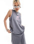 Фото #1 товара COLLUSION oversized sports v neck vest in grey