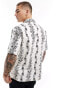 River Island short sleeve vine print shirt in ecru and black XL - Chest 44-46 - фото #3