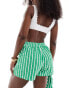 Фото #4 товара ASOS DESIGN seersucker co-ord beach short in green stripe