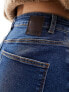 Фото #4 товара Pieces Kesia mom jeans in dark blue denim