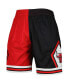 ფოტო #3 პროდუქტის Men's Black, Red Chicago Bulls Hardwood Classics 1997 Split Swingman Shorts