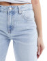 Фото #3 товара Pull&Bear mid rise straight leg jean in light blue