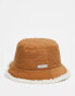 Фото #2 товара Columbia Unisex Winter Pass reversible sherpa lined bucket hat in tan