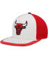 Men's White, Red Chicago Bulls Day One Snapback Hat