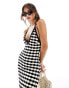 ASOS DESIGN halter neck crochet maxi dress in mono print schwarz-weißes Muster, 38 - фото #2