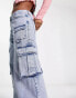 Фото #4 товара Pull&Bear wide leg cargo jean with pocket detail in washed blue