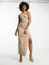 ASOS DESIGN Tall – Figurbetontes Midikleid in Camel aus Bengaline mit One-Shoulder-Träger, Hals umwickelndem Riemendesign und Schlitz