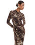 Фото #4 товара Daska jersey maxi dress with twist detail in animal print