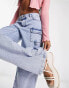 Фото #5 товара Pull&Bear wide leg cargo jean with pocket detail in washed blue