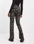 Фото #2 товара QED London flare trousers in black floral