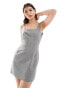 Фото #3 товара Miss Selfridge tailored a line pinny dress in grey