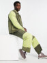 Reclaimed Vintage – Jacke aus Cord in Grün im Patchworkdesign