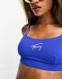 Фото #3 товара Tommy Jeans signature crop bralette bikini top in ultra blue