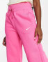 Фото #4 товара Nike – Jogginghose in Grau und Rosa mit hohem Bund, weitem Bein und kleinem Swoosh-Logo