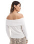 Pieces fine knit off shoulder jumper in cream