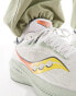 Saucony Triumph 21 neutral running trainers in fog and bough