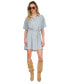 Фото #1 товара Women's Chambray Pleated-Back Shirtdress