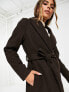 Фото #4 товара Пальто New Look Petite – Элегантное пальто коричневого цвета с поясом