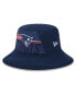 Фото #1 товара Men's Navy New England Patriots 2023 NFL Training Camp Stretch Bucket Hat