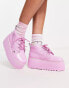 Kickers – Kick – Stiefel in rosa holografischer Lackoptik mit Plateausohle