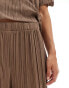 Фото #3 товара Vila wide leg plisse trouser co-ord in brown