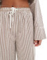 Фото #3 товара ASOS DESIGN Lisa seersucker beach trouser in brown stripe