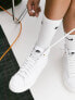 Nike – Blazer – Leinen-Sneaker in Weiß mit mittelhohem Schaft