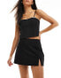 Фото #1 товара Stradivarius 90s mini skort in black