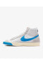 Blazer Mid 77 Pro Club DQ7673-102 Sneaker