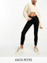 Фото #1 товара ASOS DESIGN Petite skinny jeans in clean black