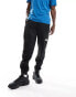 Фото #1 товара The North Face Training Reaxion fleece joggers in black