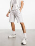 Фото #3 товара Champion Reverse Weave premium shorts in grey